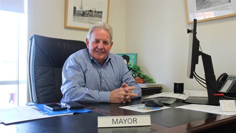 mayor.jpg